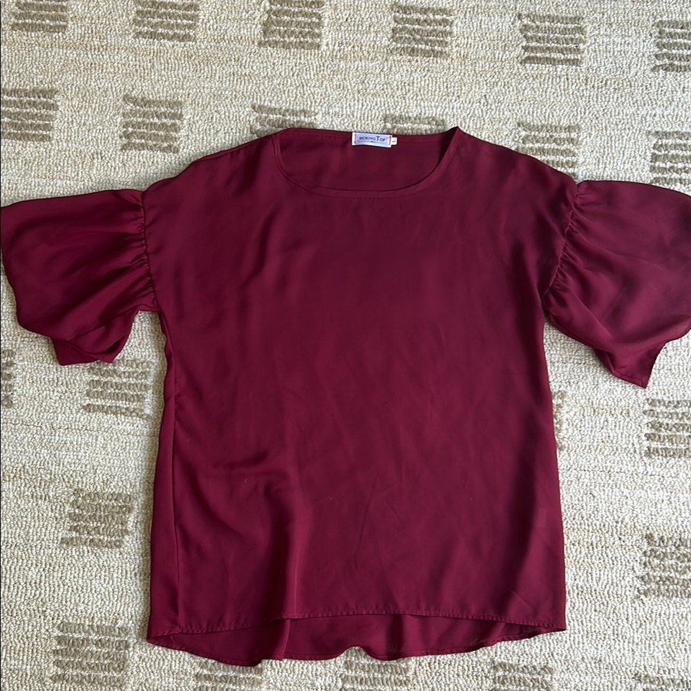 ✨5 for $15✨ Red Flutter Sleeve Blouse Relaxed Fit